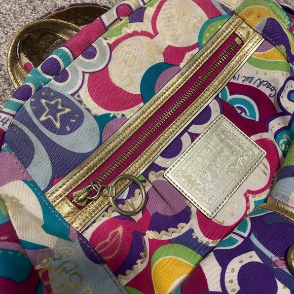 Limited Edition Coach Poppy Backpack - Picture 5 of 9